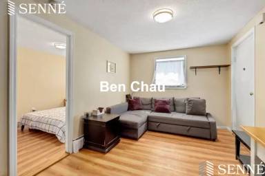 Main picture of 81 Summer St