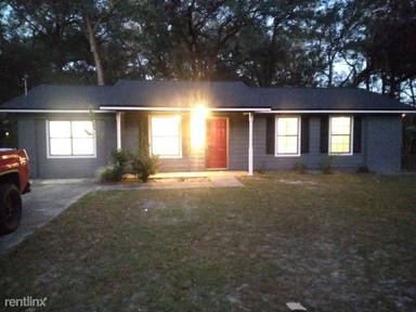 Main picture of 8407 Lenova Ln
