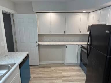 Main picture of 321-23 Elizabeth St
