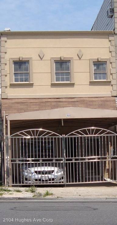Main picture of 1601 Bushwick Ave