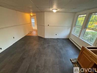 Main picture of 17 Hurlbutt Rd