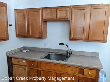 Main picture of 2381 S Race St