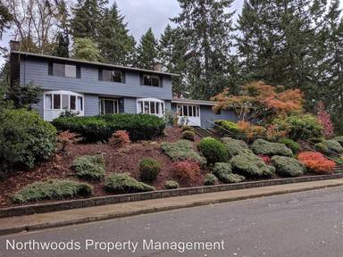 Main picture of 2222 Shields Ave