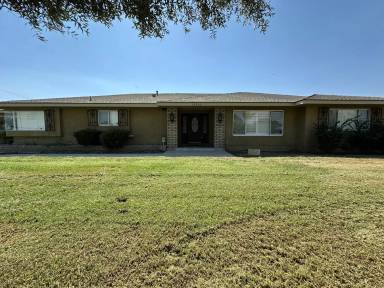 Main picture of 14451 Bon View Ave