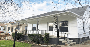 Main picture of 14554 Russell Ave