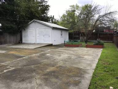 Main picture of 335 E Angela St