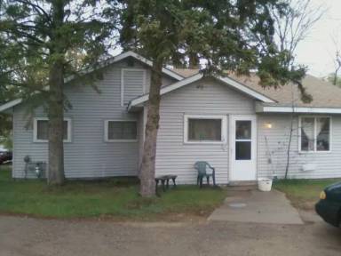 Main picture of 841 Doberman Ct SE