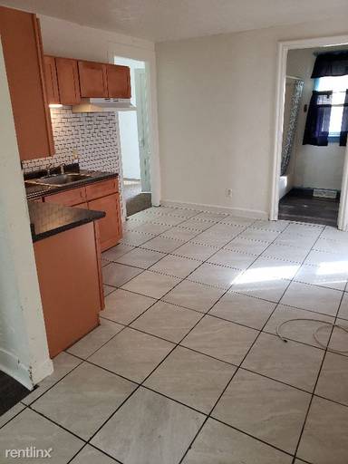 Main picture of 4 McCue Ave