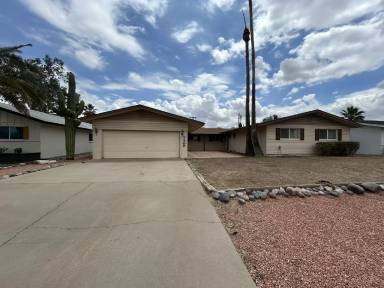 Main picture of 3409 E Mountain View Rd