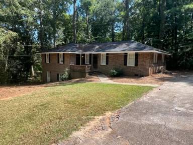 Main picture of 8109 Cardav Ct SE