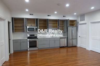 Main picture of 646 Green St