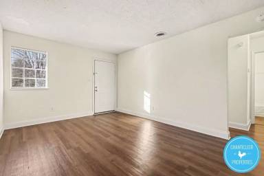 Main picture of 115 Florence St