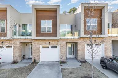 Main picture of 4025 Southpoint Landing Way