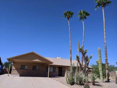 Main picture of 3018 W Basil Pl