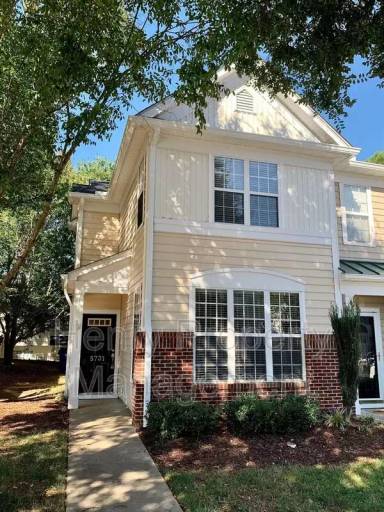 Main picture of 5731 Corbon Crest Ln
