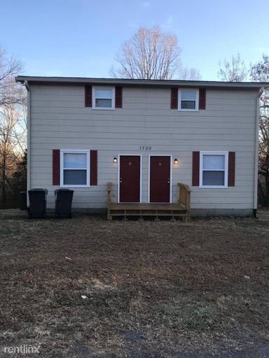 Main picture of 1700 Valley View Rd