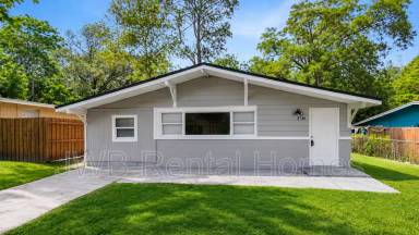 Main picture of 8740 Free Ave