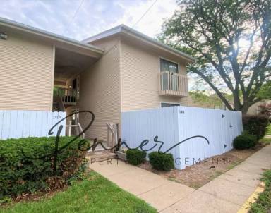 Main picture of 1008A W Maple Ave
