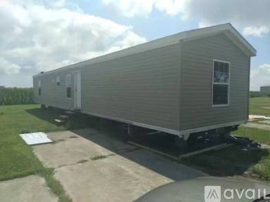 Main picture of Easybreeze Mobile Home Park