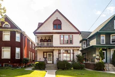 Main picture of 1629 Church St