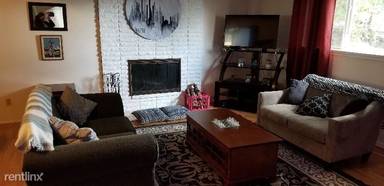 Main picture of 10704 SE 304th Way