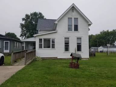 Main picture of 1019 S Wabash Ave