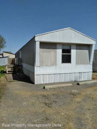 Main picture of 1716 E Market Ave