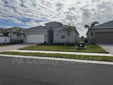 Main picture of 15960 Crofton Springs Way