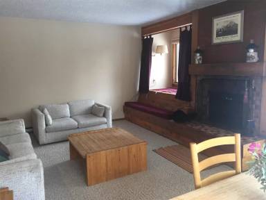 Main picture of 4425 Berry Dr