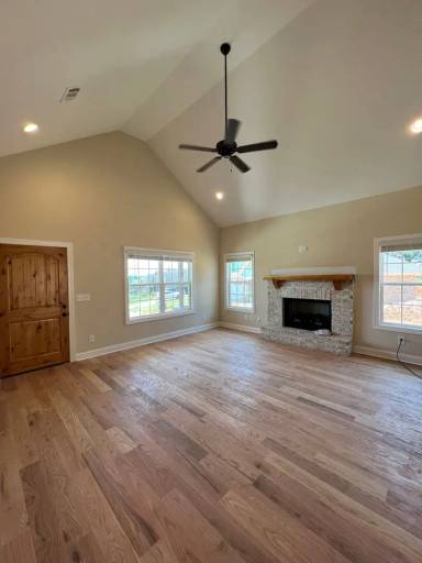 Main picture of 2725 Canal Ct