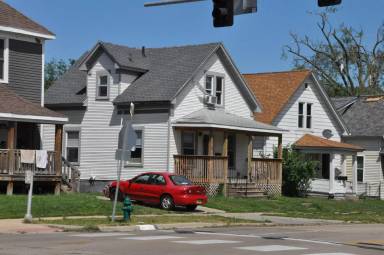 Main picture of 410 8th Ave SW