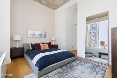 Main picture of Eagle Lofts