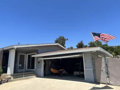 Main picture of 420 Osborne St