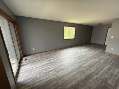 Main picture of 45850 Cass Ave