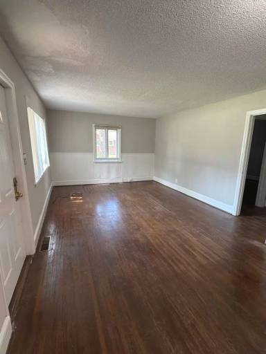 Main picture of 3526 Eastway Dr
