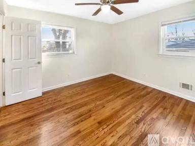 Main picture of 2403 Whites Mill Ln