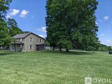 Main picture of 3875 Louisville Rd