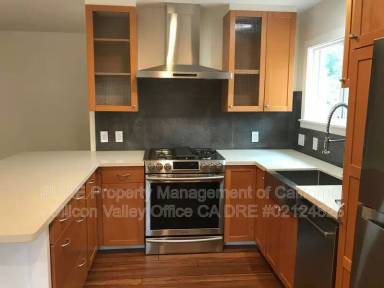 Main picture of 17510 Old Summit Rd