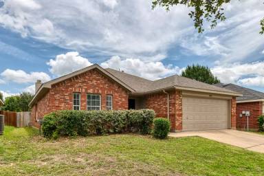 Main picture of 10905 Fawn Valley Dr