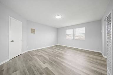 Main picture of 6515-6521 S Avalon Blvd