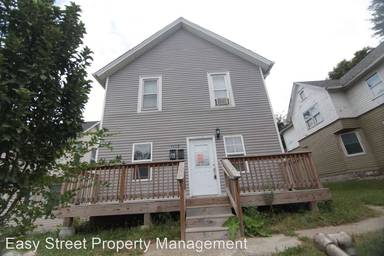 Main picture of 1112 12th St