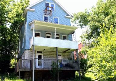 Main picture of 565 Brockway Ave