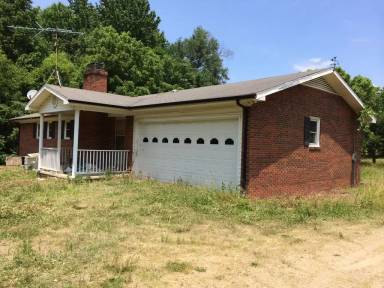 Main picture of 6915 Hudspeth Rd