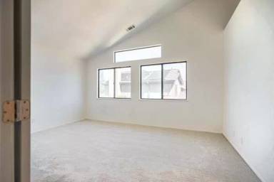 Main picture of 1927 Golden Leaf Ln