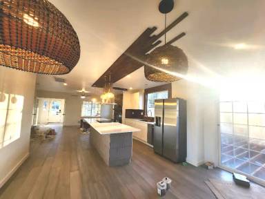 Main picture of 2540 Willow Way