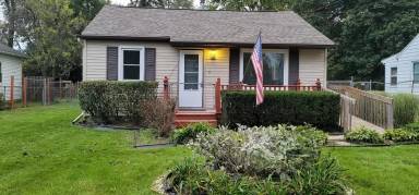 Main picture of 600 W Howe Ave