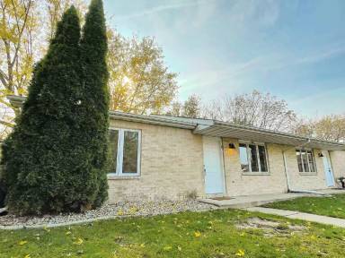 Main picture of 110 Meadows Cir