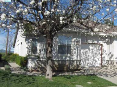 Main picture of 219 Upton Pyne Dr