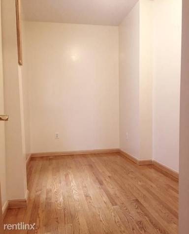 Main picture of 186 Mott St