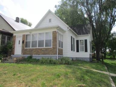 Main picture of 1557 S 17th St